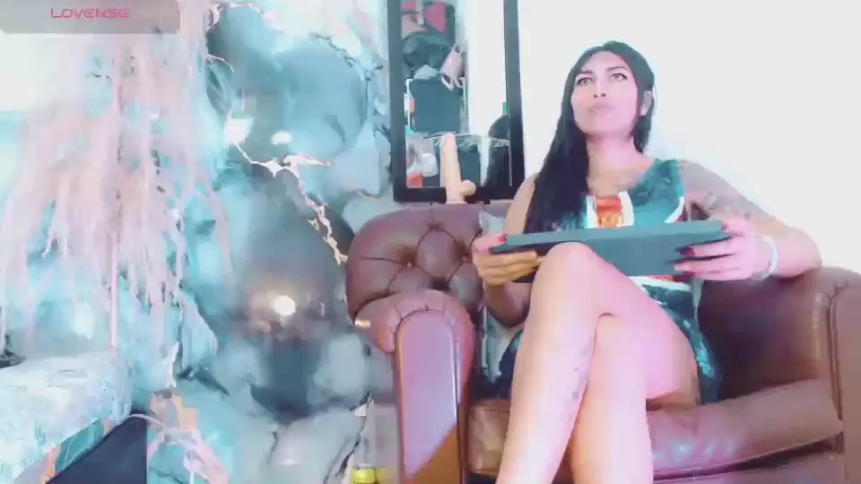 Freechat khiara_moretti on Cam4