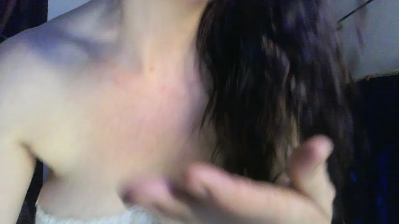 Offline khiba on Cam4