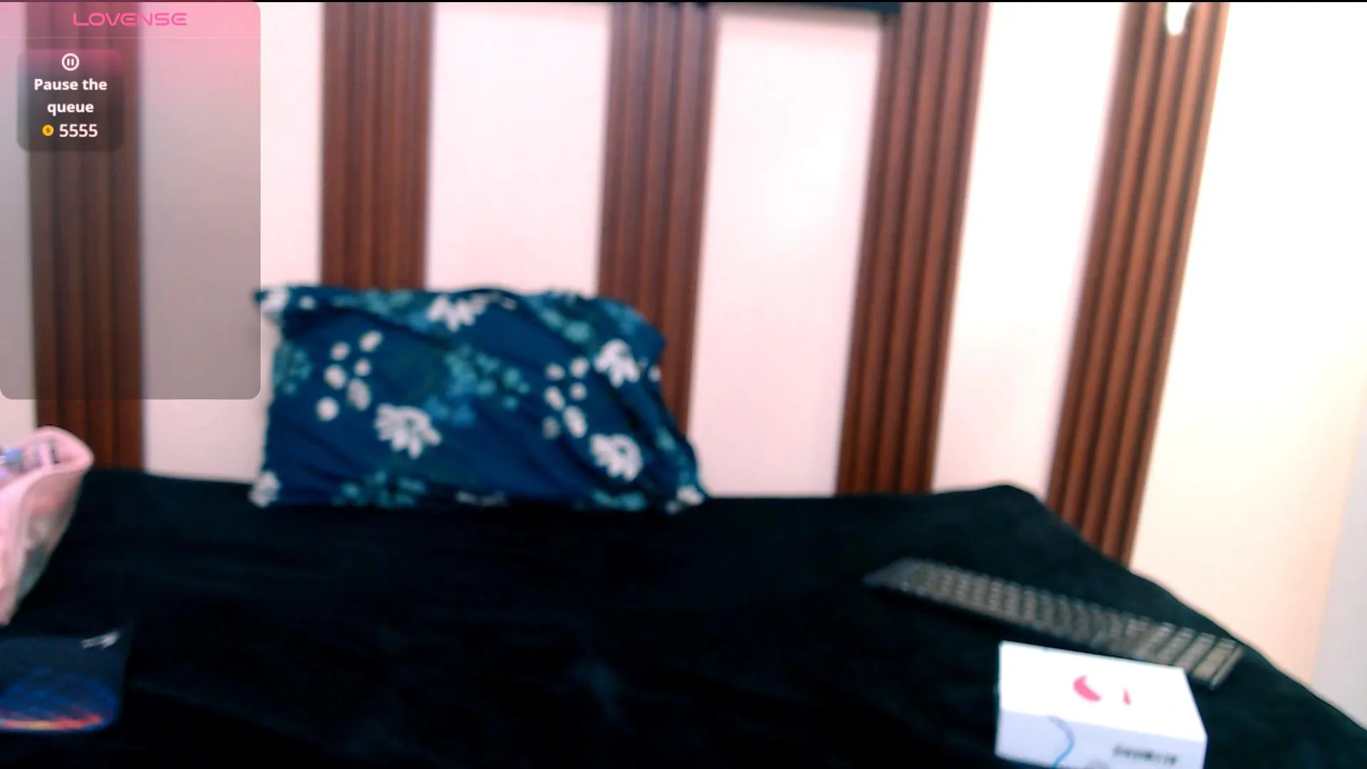 Offline kimberly18cute on Cam4