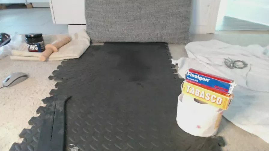 Offline kinkyfaggotfun on Cam4