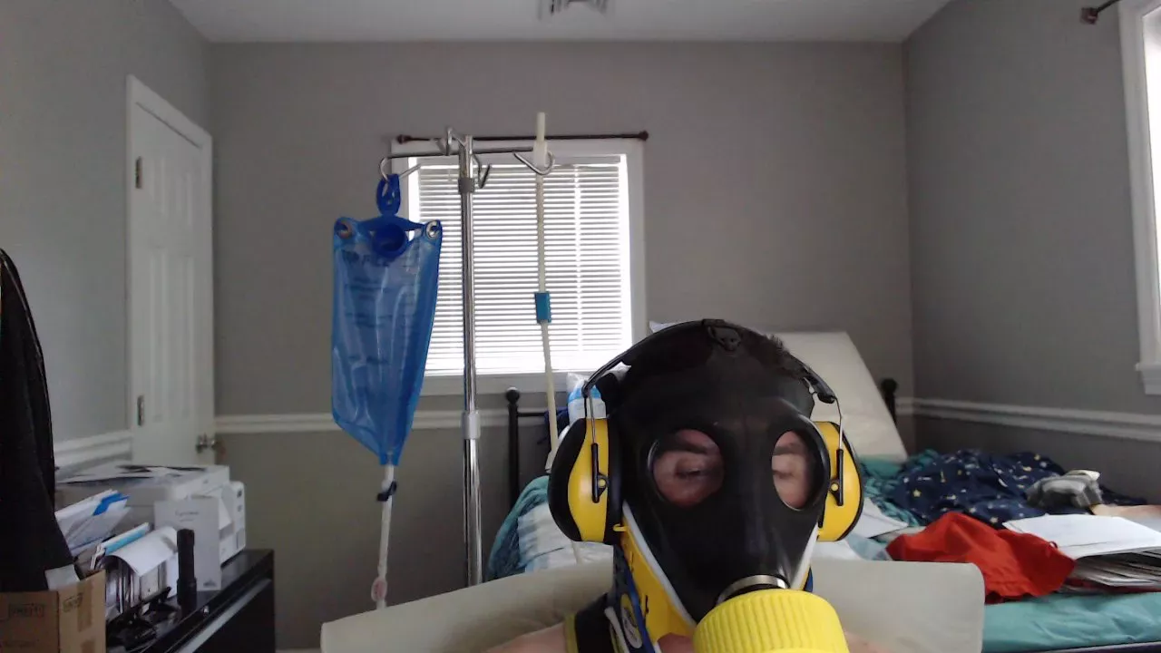 KinkySlutGuy on Cam4 