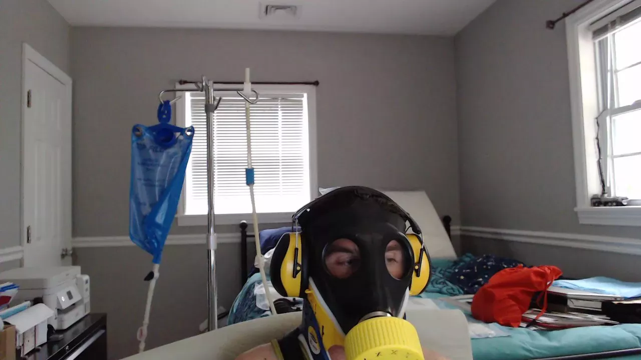 KinkySlutGuy on Cam4 