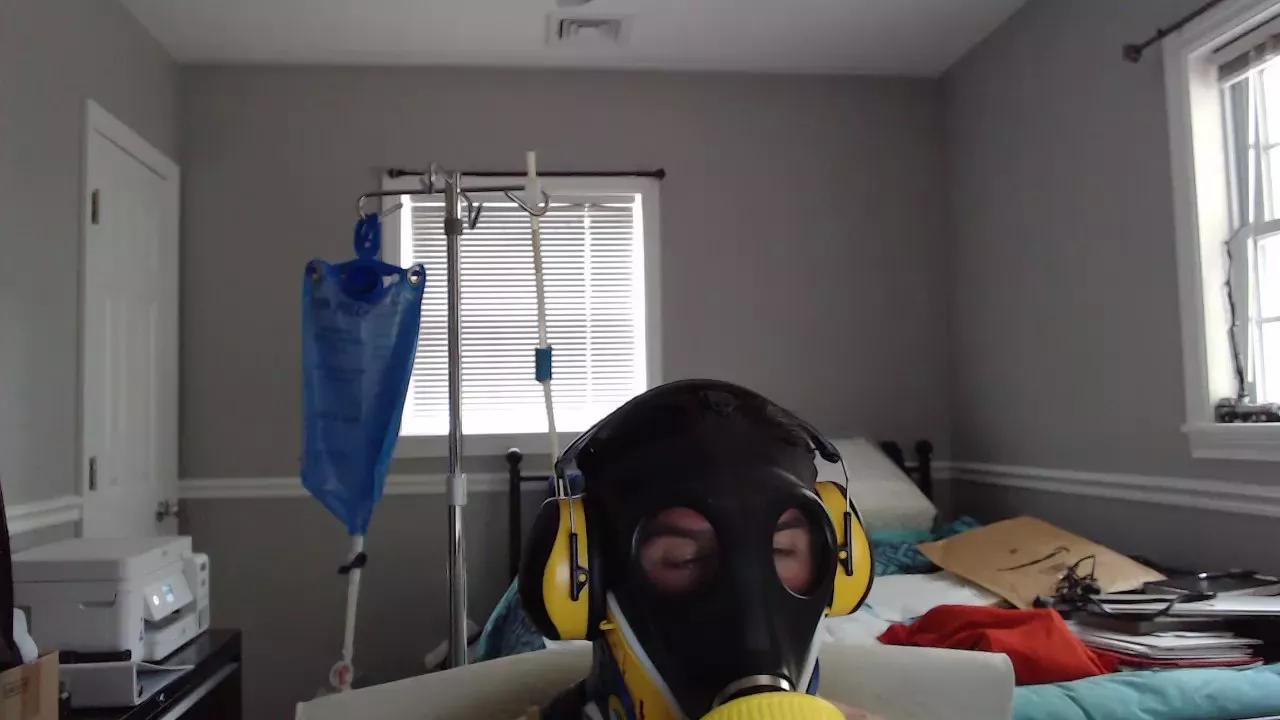 KinkySlutGuy on Cam4 