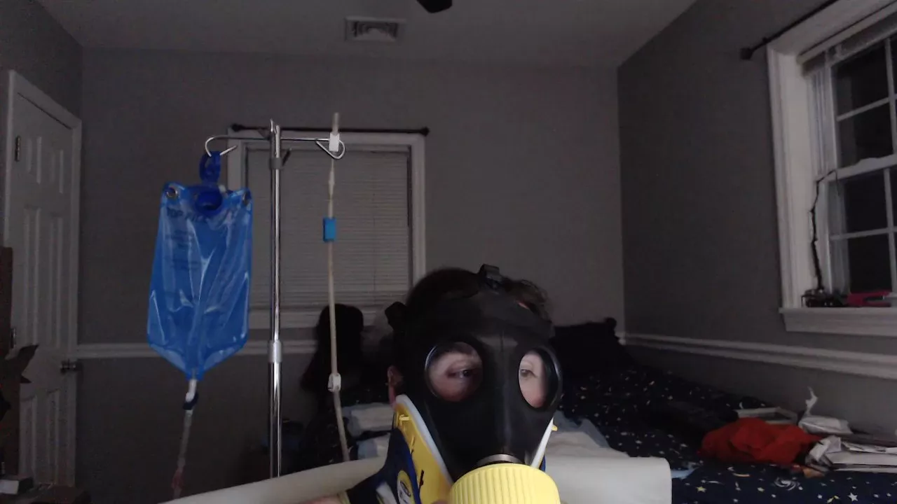 KinkySlutGuy on Cam4 