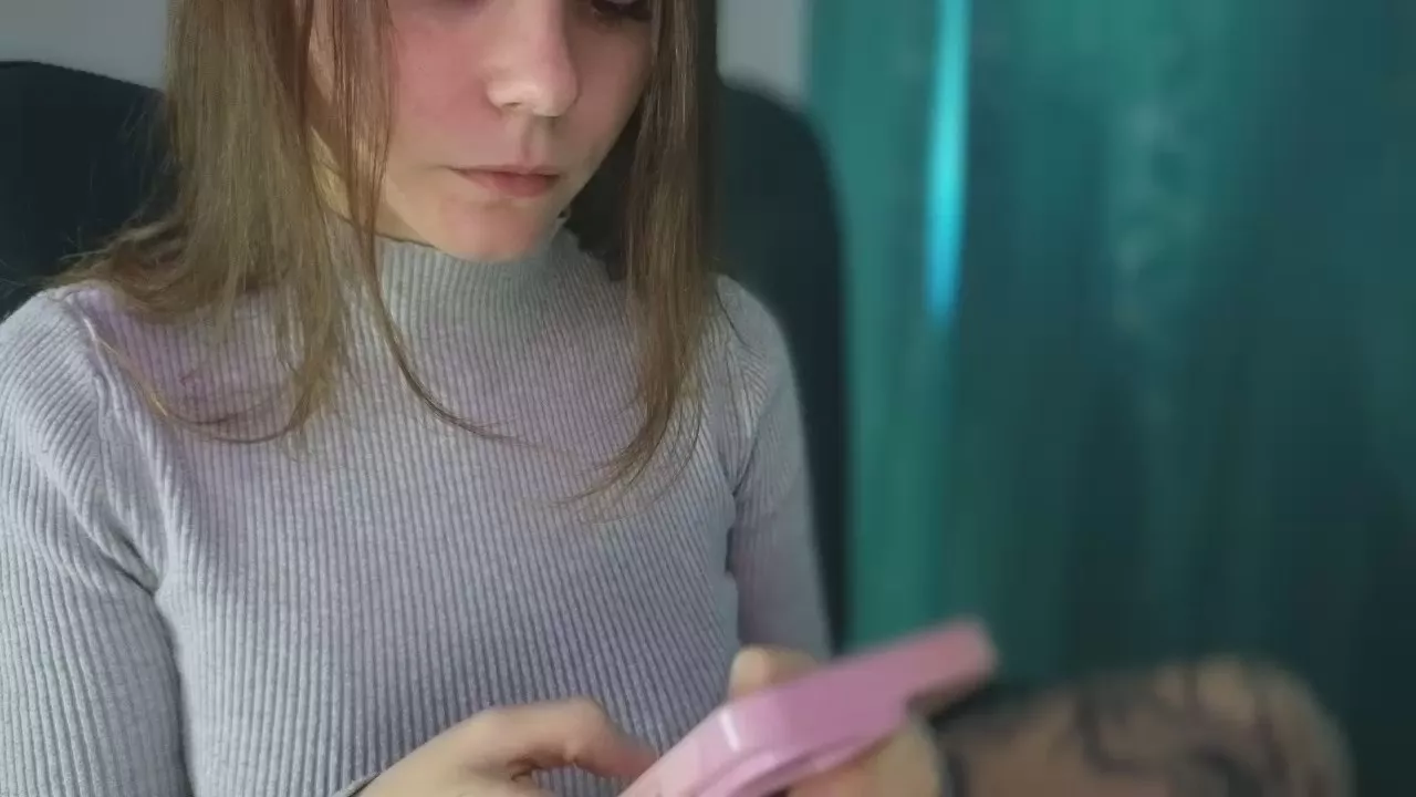 Offline kissedbythemoon on Cam4