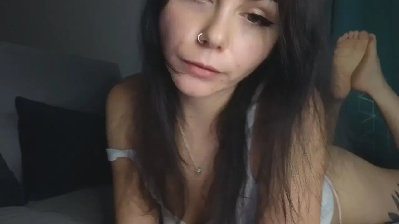 Offline kissedbythemoon on Cam4