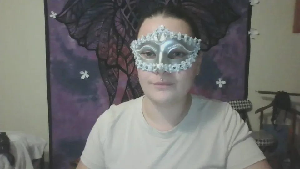 Offline kittyrossa on Cam4
