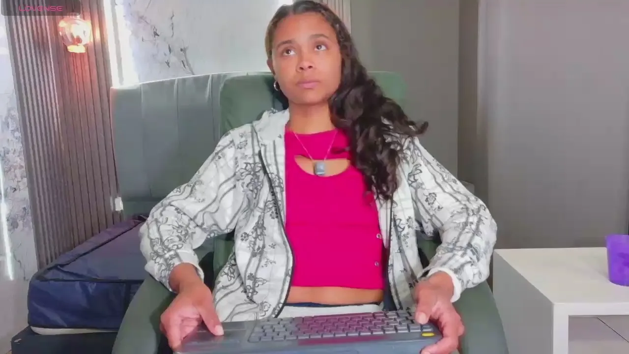 Cam4 kristall_06 is Freechat kristall_06 — #striptease #bigass #squirt #C2C #spanking #pussy #ass