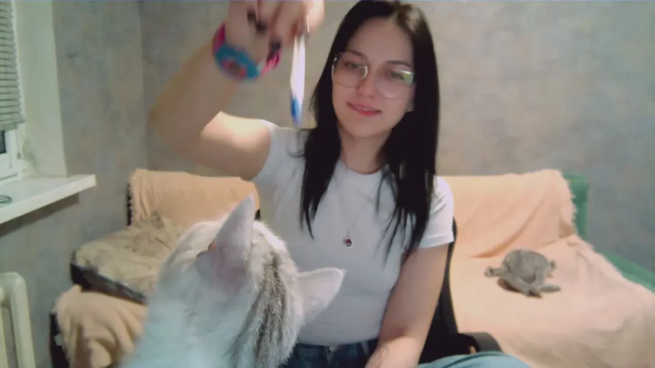 Offline KymPicht on Cam4