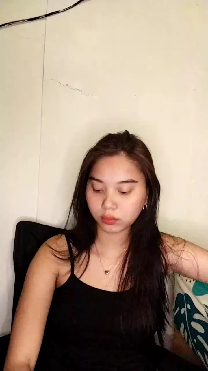 Freechat ladykisses23 on Cam4