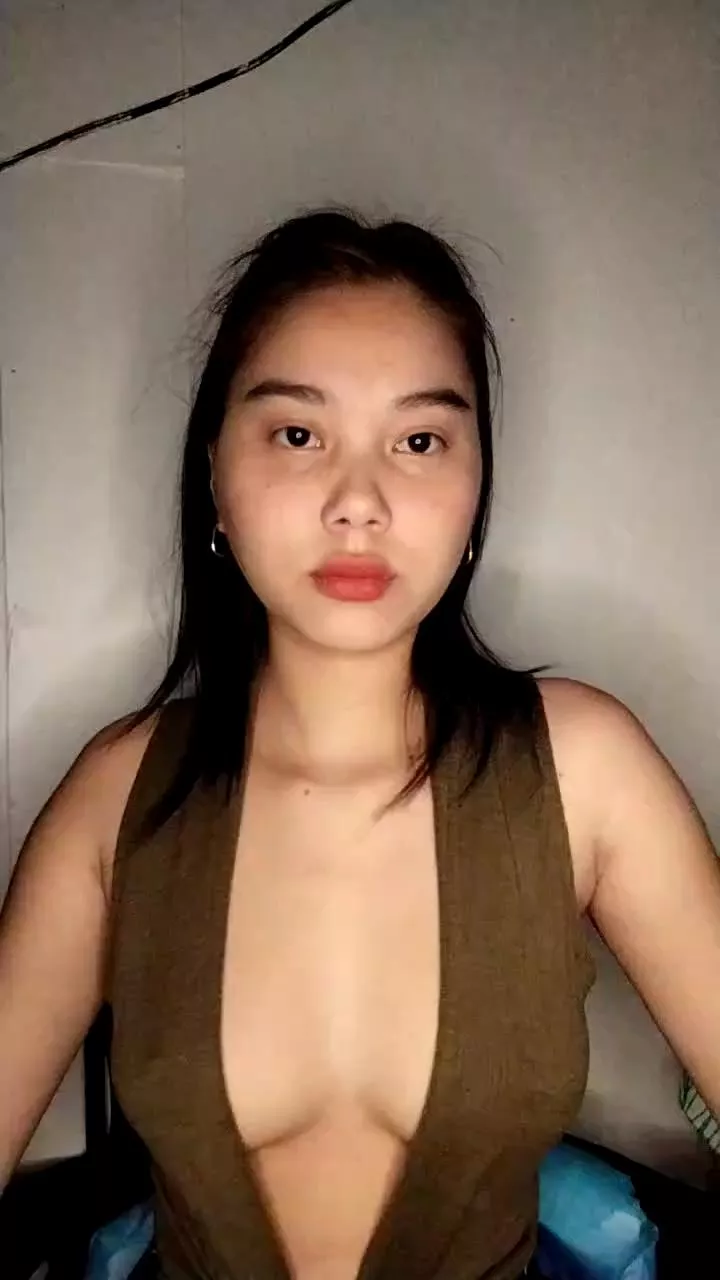 Freechat ladykisses23 on Cam4