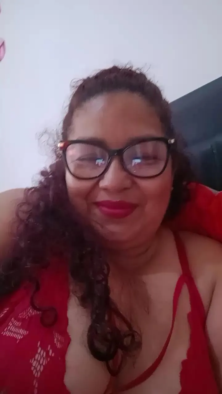 Offline Ladytropical1 on Cam4