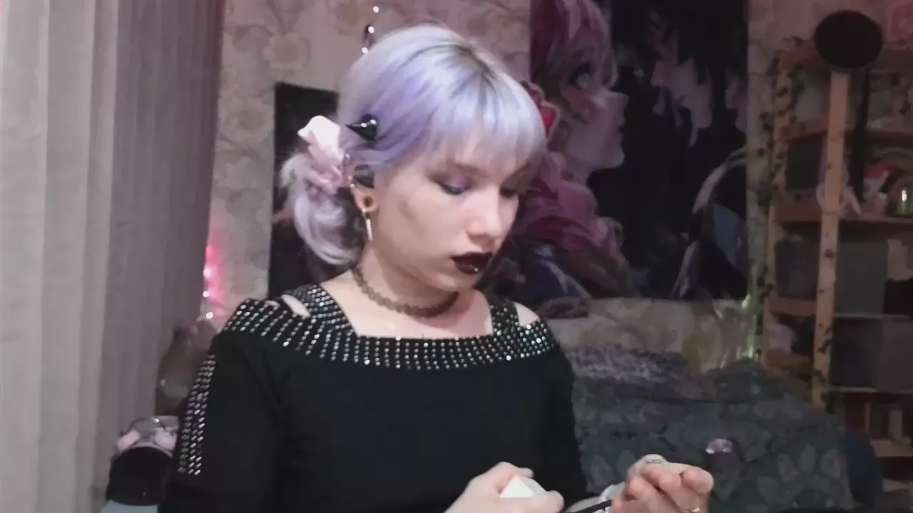 Offline LanaBurling on Cam4