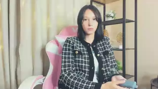 Offline LatashaCracas on Cam4