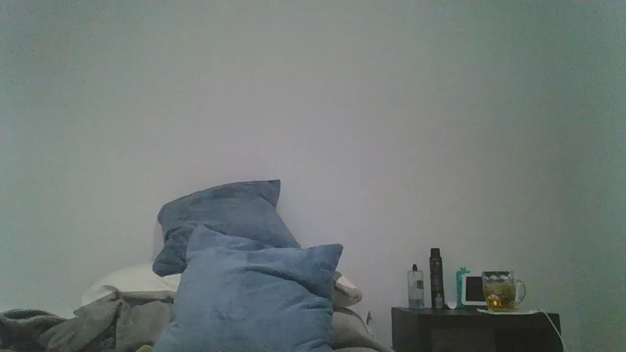 Offline latinomulat1 on Cam4