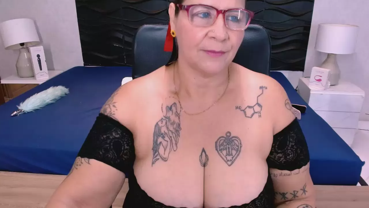 Freechat laura_riley on Cam4