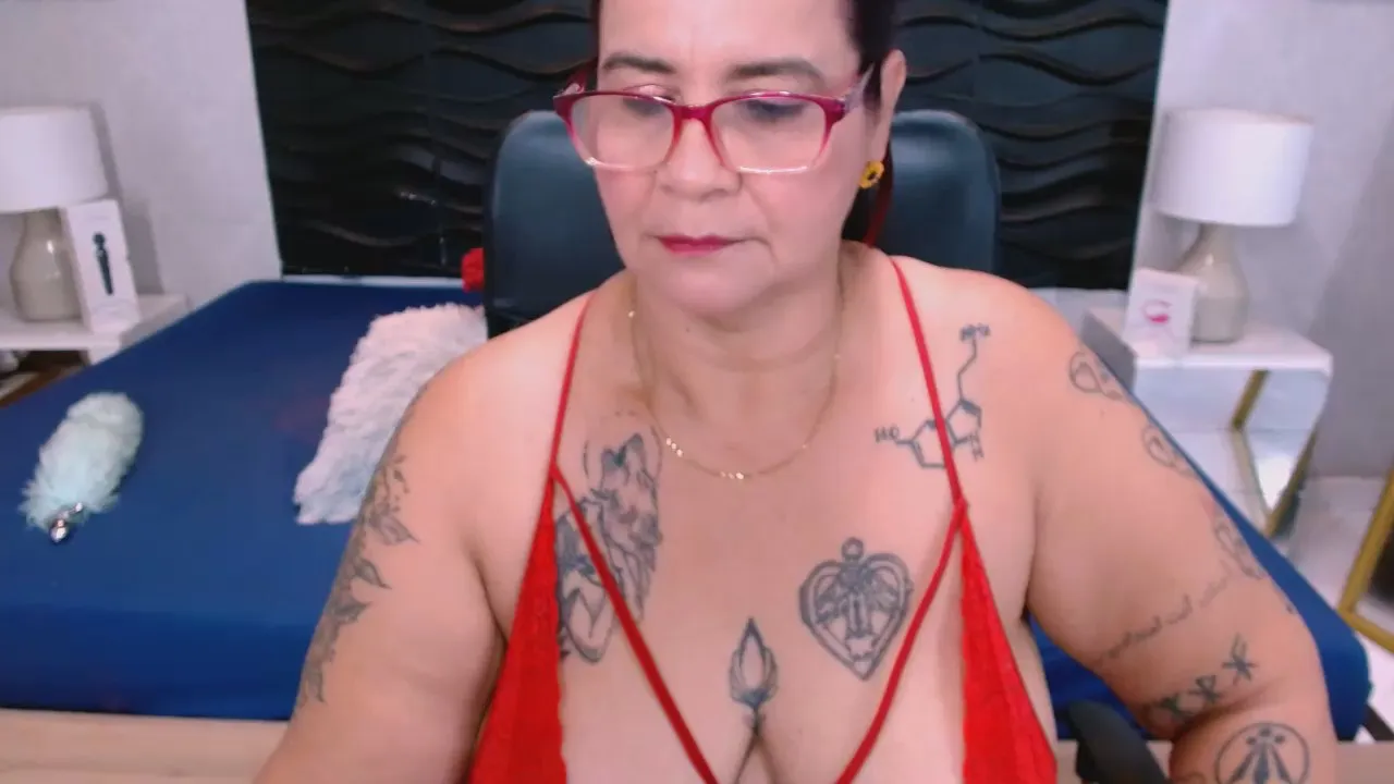 Freechat laura_riley on Cam4