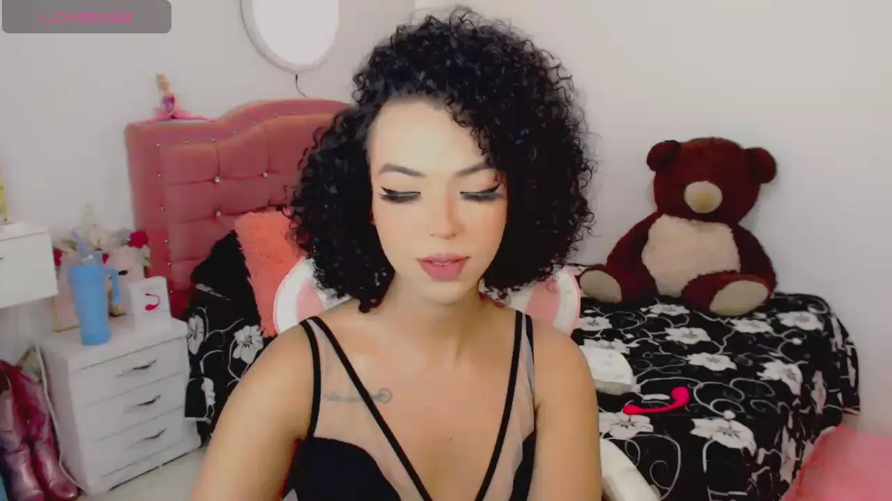 Offline lauracollingsss on Cam4