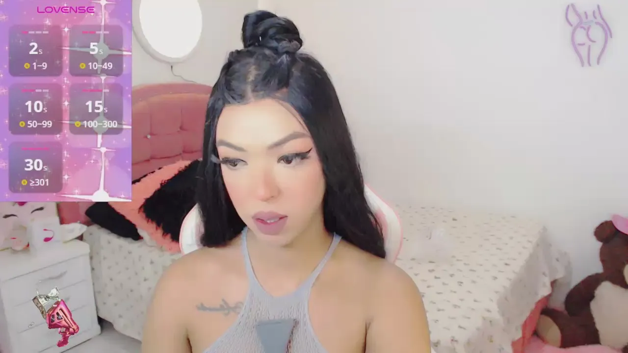 Offline lauracollingsss on Cam4