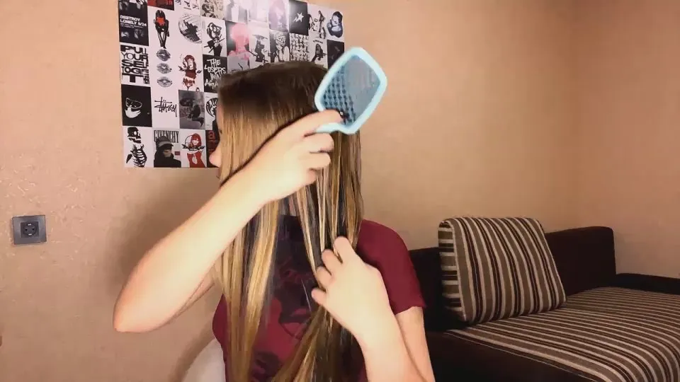 Offline LauranUptgraft on Cam4