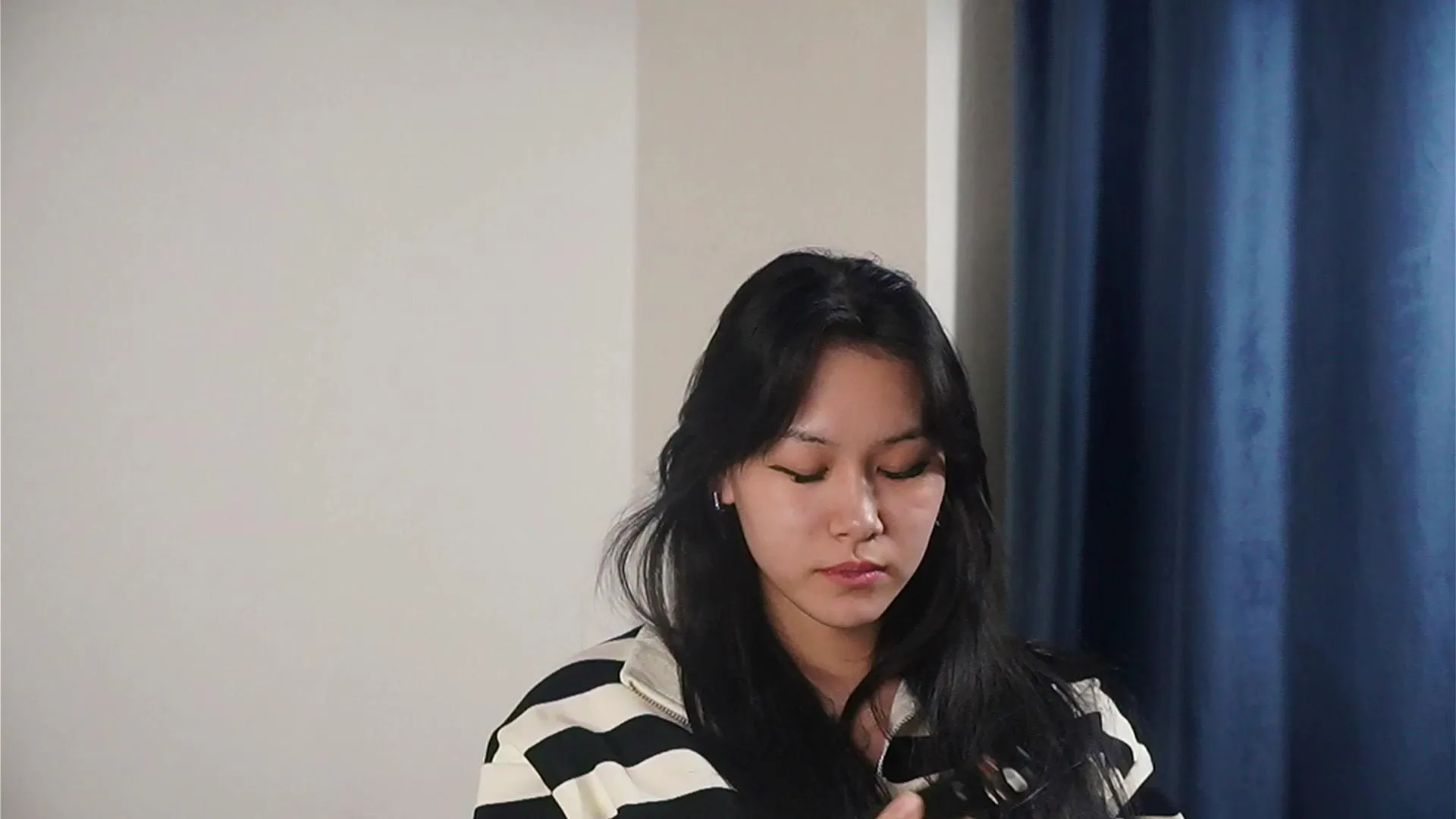 Offline LaureBonawitz on Cam4