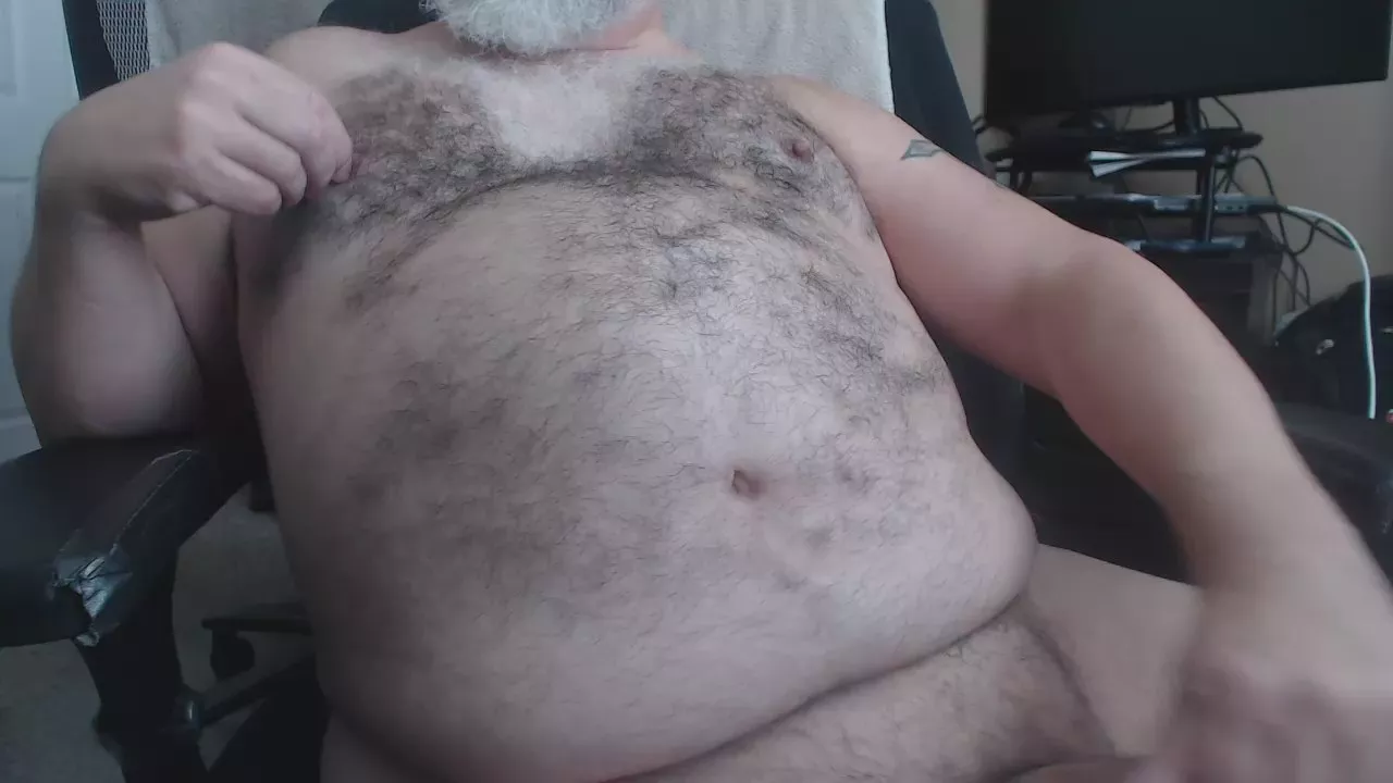 Offline lazycub2 on Cam4