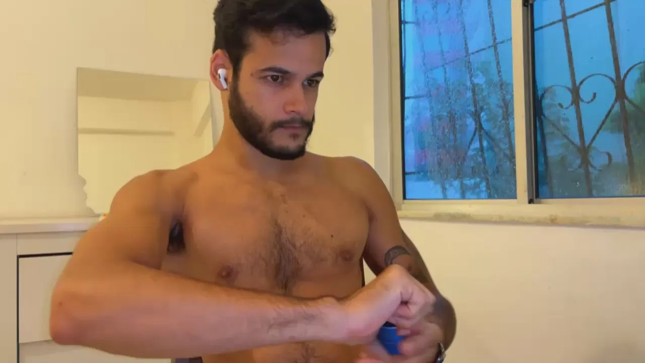 Freechat LCSCERQ on Cam4