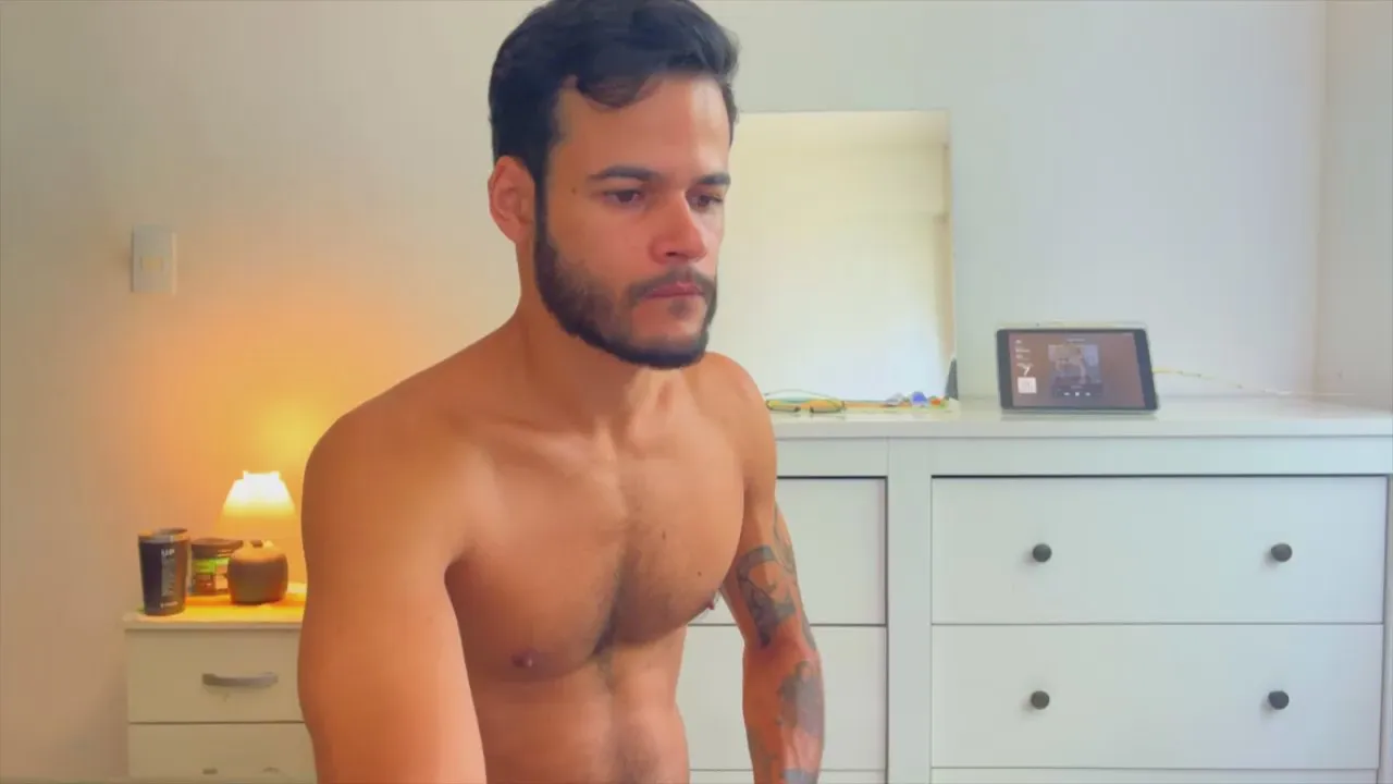 Freechat LCSCERQ on Cam4