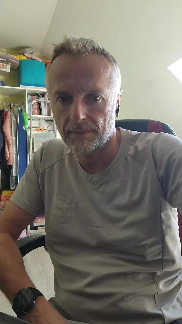 Lenny_Bhar from Cam4