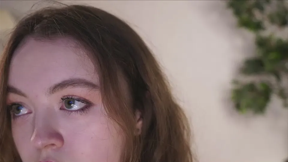 Offline LesaNyswonger on Cam4