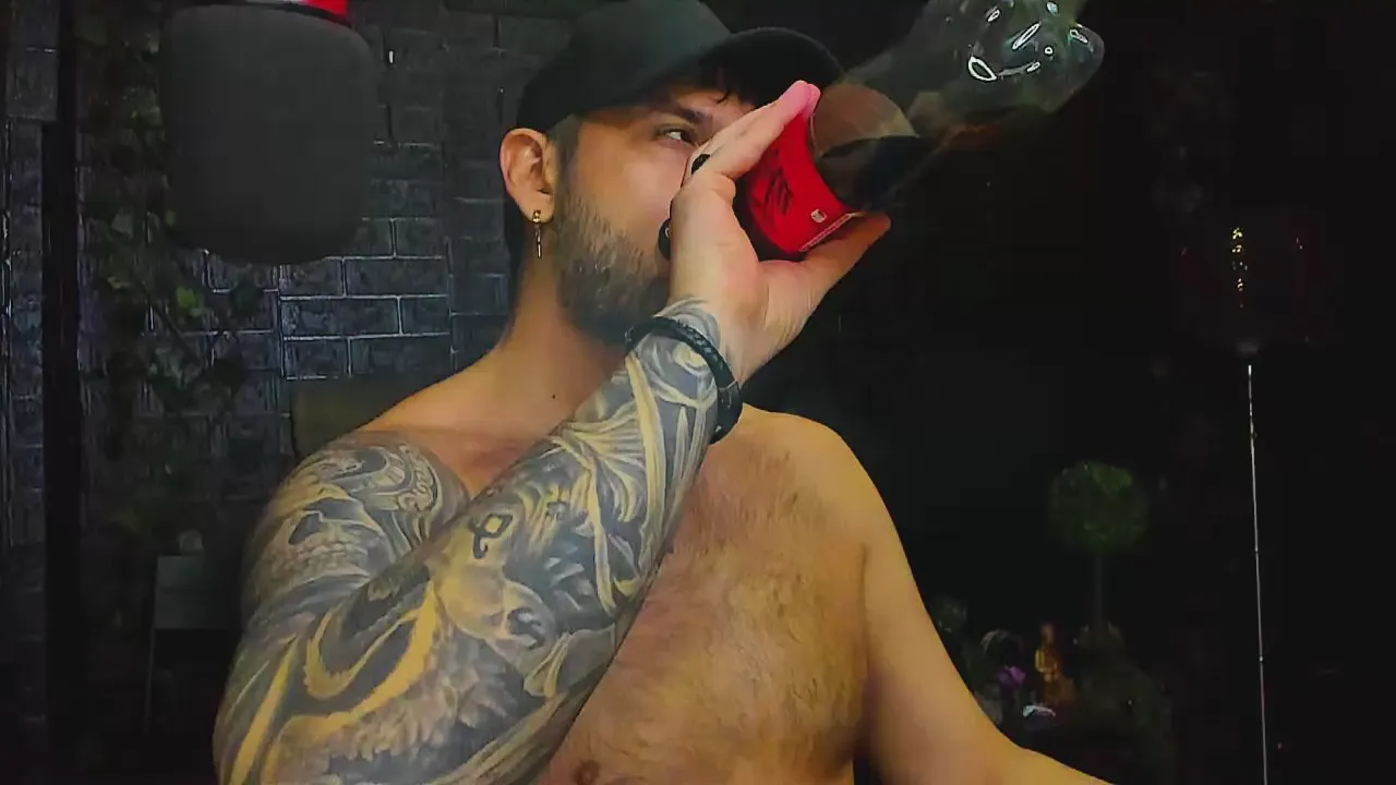 Cam4 LexHardy is Freechat LexHardy — #findom #smoking #smoke #master #alpha #feet #cum