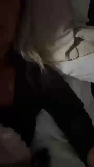 Offline leylatirzi on Cam4