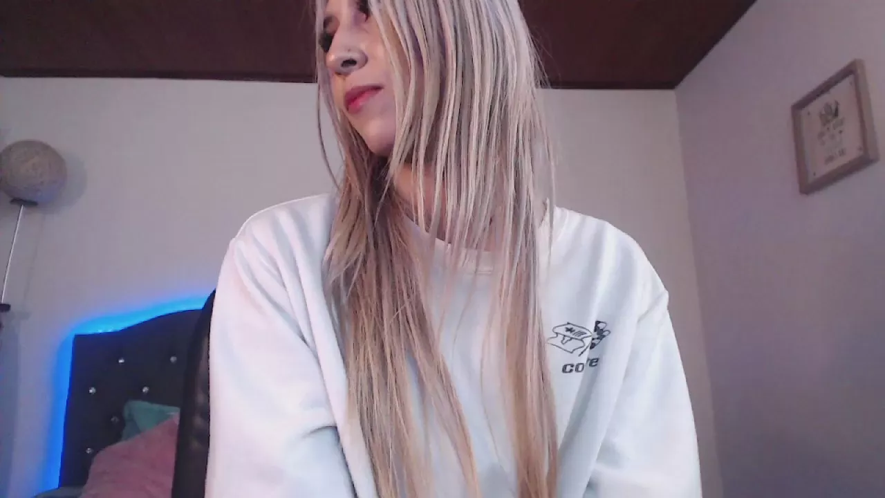 Freechat Lia_baby on Cam4