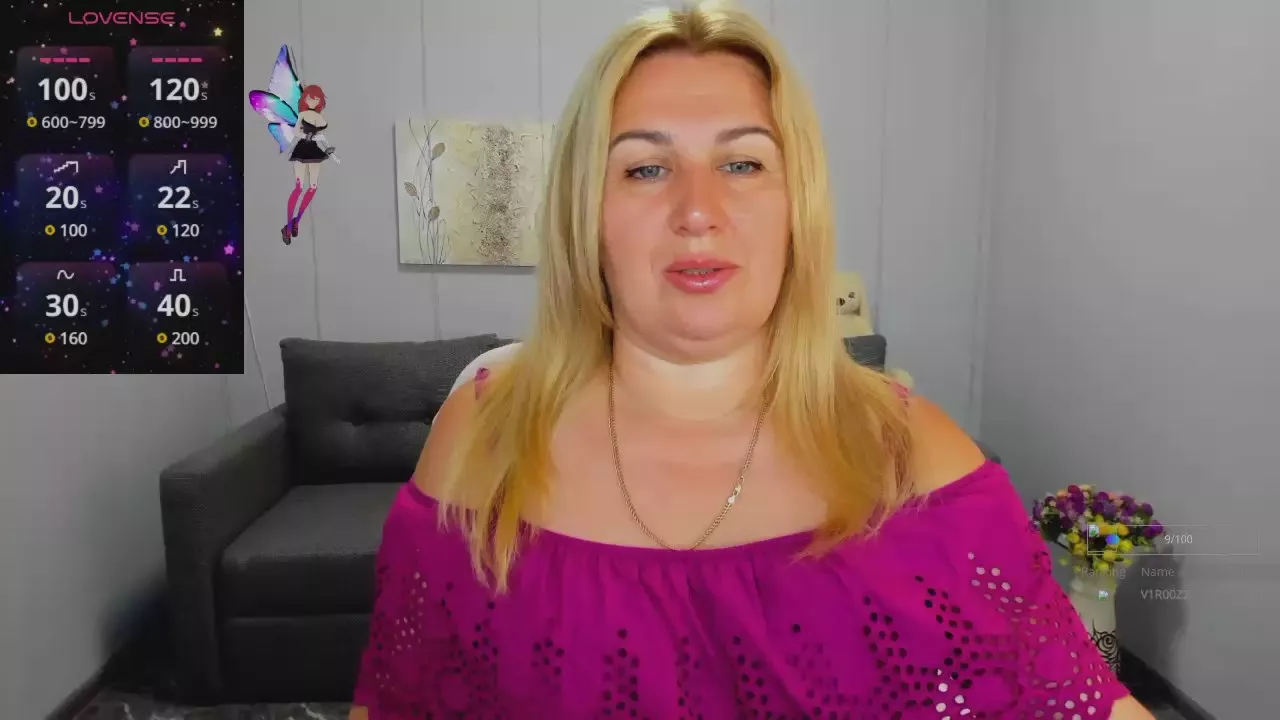 Offline Lili_Crossi on Cam4