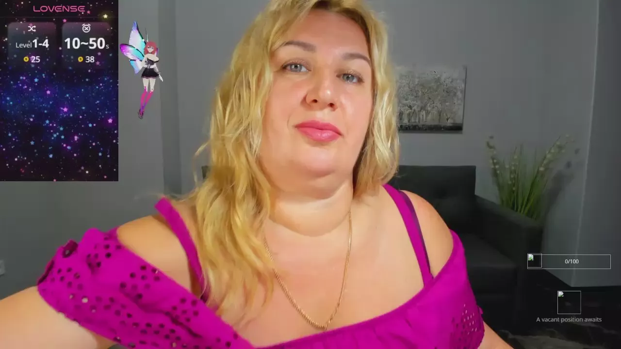 Offline Lili_Crossi on Cam4