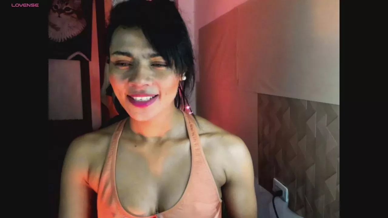 Offline LilithMooree on Cam4