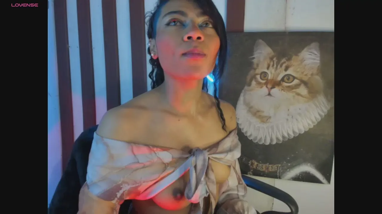 Offline LilithMooree on Cam4