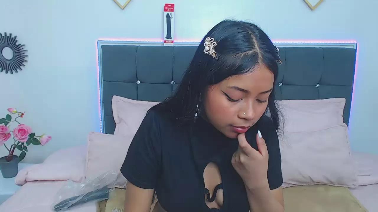 lilycute__ from Cam4