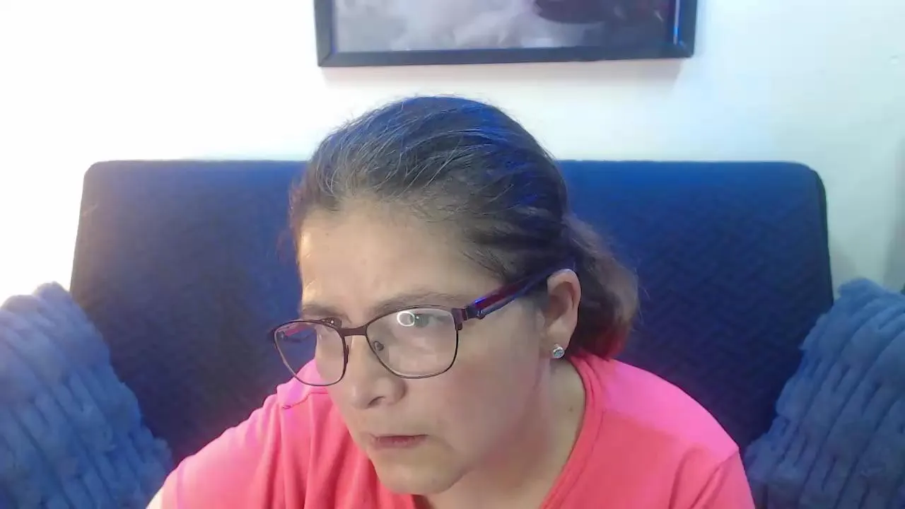 Offline Linda_banks_ on Cam4