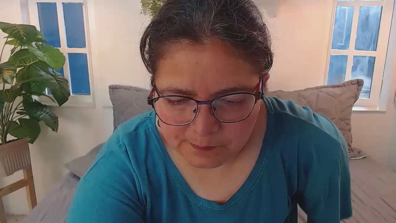 Offline Linda_banks_ on Cam4