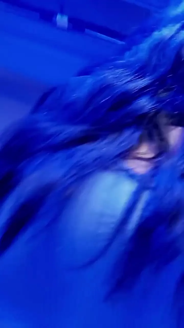 Offline Lindafox99 on Cam4