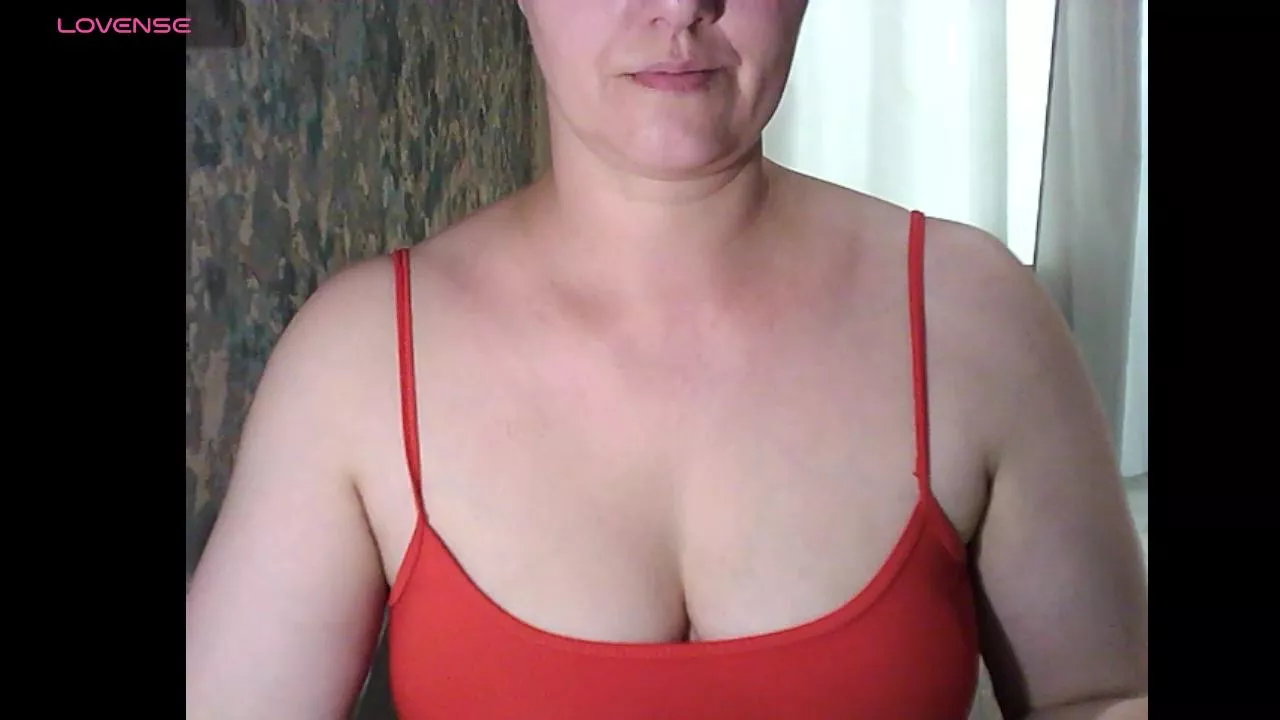 Offline LisaAlisa on Cam4