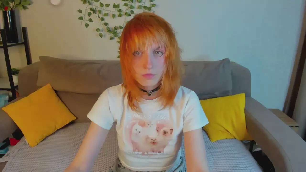 Offline Little_Chips on Cam4