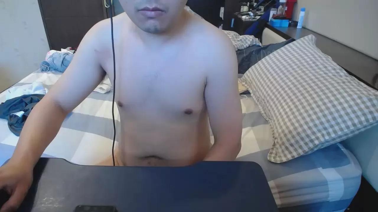 littlebear0 from Cam4