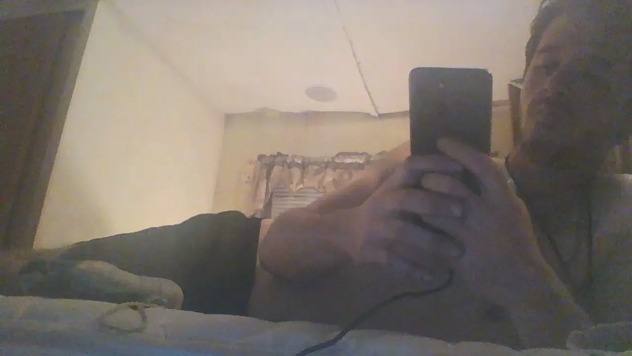 Freechat Littleguy25 on Cam4