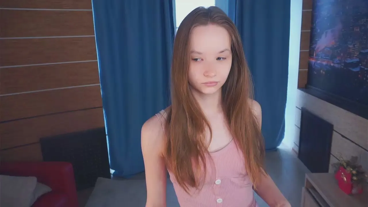 Offline LizaTerault on Cam4