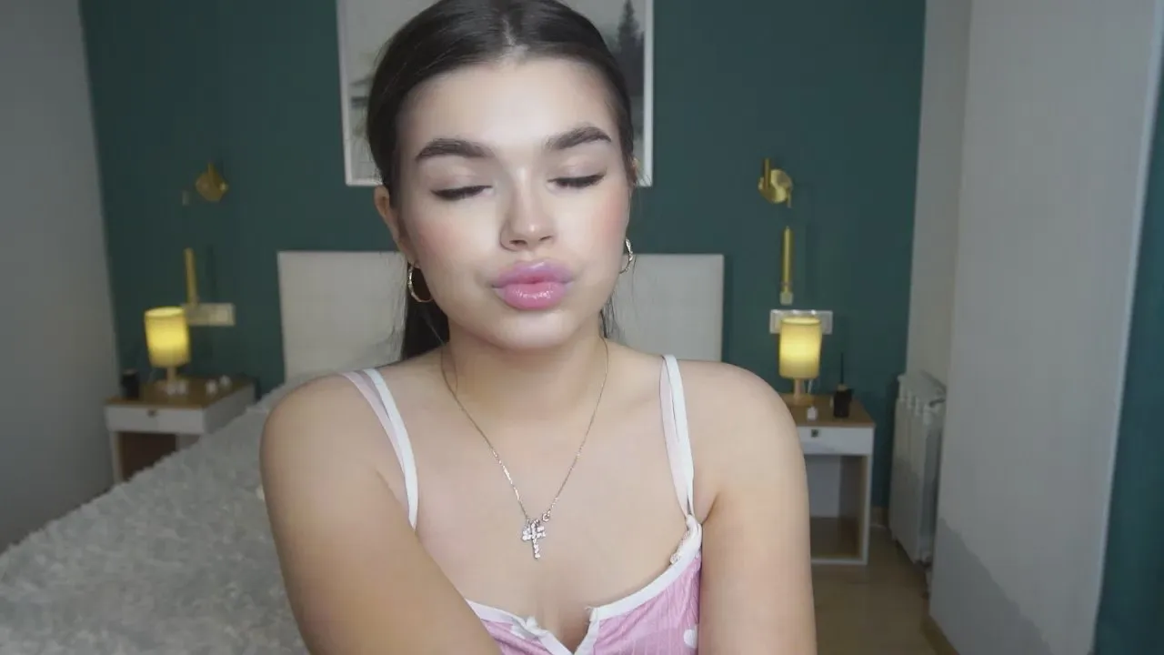 Offline LoisFugler on Cam4