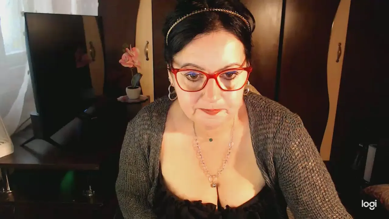 Offline LollaGreate on Cam4