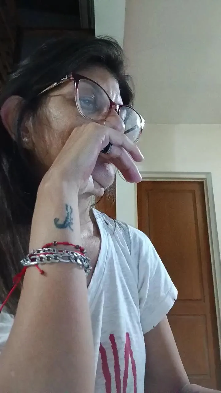 Offline loniegotodo on Cam4