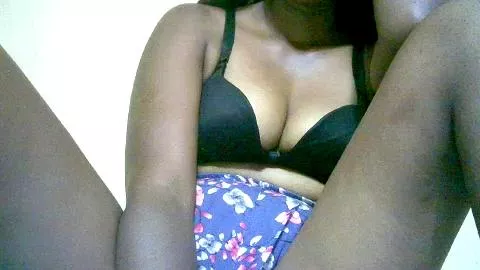 Freechat LoonaExotica on Cam4